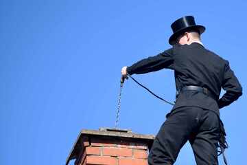 Kein Glück mit dem Nachwuchs: Schornsteinfeger werden knapp