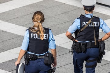 Besorgniserregende Mail: Polizei platzt in Livestream von Erfurter