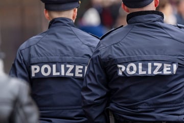 München: Nazi-Symbole in Trudering und Aubing entdeckt! Polizei ermittelt und sucht Zeugen