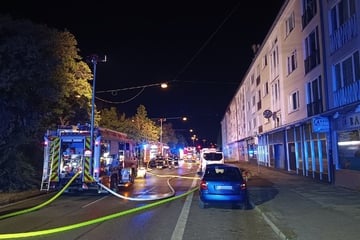 München: Flammen schlagen aus Wohnung: 41-Jähriger springt aus drittem Stock