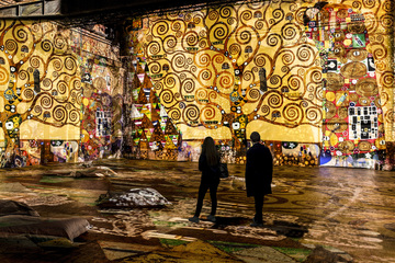 Leipzig: Multimedialer Parcours: Neue Gustav Klimt-Ausstellung eröffnet in Leipzig!
