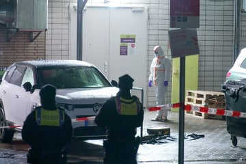 Messerattacke: Mann stirbt nach Messerattacke: Familie stürmt Klinik und stört Notaufnahme