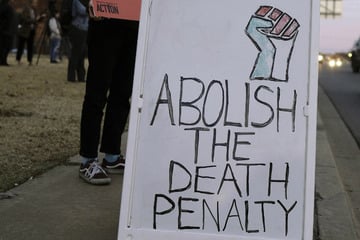 Matthew Johnson and Benjamin Ritchie executed by lethal injection in Texas and Indiana