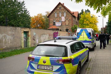 Leipzig: Polizei räumt besetztes Haus im Leipziger Osten