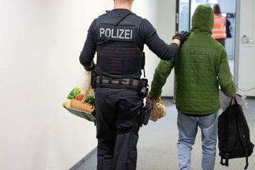 Abschiebe-Bilanz im Südwesten: Warum erst ein syrischer Straftäter abgeschoben wurde