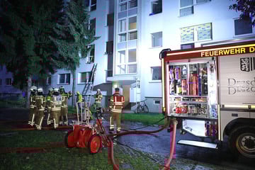 Dresden: Brand in Gorbitz: Feuerwehr rettet eine Person und zwei Hunde