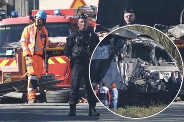 TGV rast in Militärlaster: Lokführer stirbt, viele Verletzte