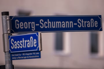 Leipzig: Mit Schreckschusswaffe: Teenager auf Raubzug von Polizei gestellt