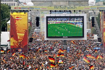 Bald ein neues Sommermärchen in Deutschland? DFB plant wohl WM-Bewerbung!