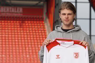 Transfermarkt im Liveticker: Leihe abgebrochen! Zweitliga-Profi zieht es weiter nach Regensburg