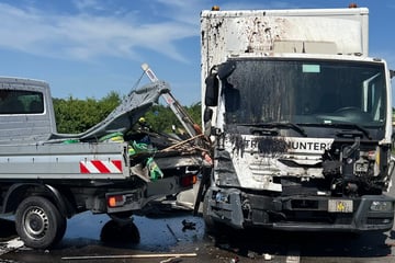 Tragischer Unfall auf der Autobahn: Zwei Tote und mehrere Verletzte