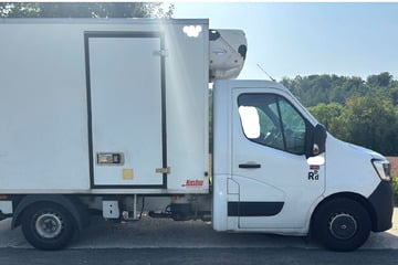 Polizei zieht Transporter mit zwei Tonnen Gammel-Döner aus dem Verkehr