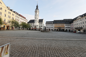 Trotz leerer Kassen: Thüringer Stadt beschließt Haushalt für 2023 mit einem Volumen von 336 Millionen Euro