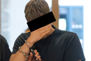 Senioren abgezockt: Geldabholer kommt mit diesem Urteil davon