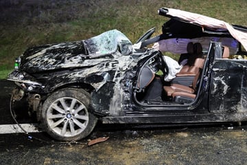 Unfall A3: Mehrfacher Überschlag auf A3: Privater Feuerwehrmann reagiert vorbildlich!