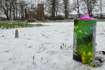 Leipzig: Böller-Unfall in Leipzig: Mädchen sprengt sich Finger weg