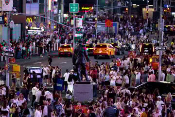 Teenager eröffnet Feuer am Times Square - drei Verletzte in New York