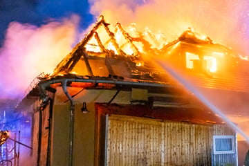 Brandstiftung auf dem Sonnenstein: Hier gehen zwei Existenzen komplett in Flammen auf