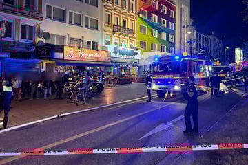 Großeinsatz auf der Reeperbahn! Feuerwehr findet tote Person bei Wohnungsbrand