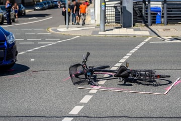 Kreuzungs-Unfall mit Radfahrerin in Chemnitz