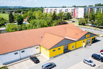 Wieder übers Dach! Einbrecher nehmen zum vierten Mal Pirnaer Netto ins Visier