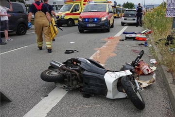 Roller-Fahrer nach Unfall auf Kesselsdorfer Straße verletzt