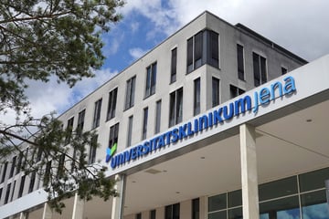 Warnstreik am Uniklinikum Jena: Hunderte Mitarbeiter legen ihre Arbeit nieder