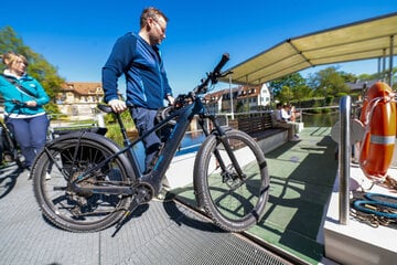 80 Ehrenamtliche und ein Jugend-Sozialprojekt: Die Bedeutung einer Fähre in Bamberg
