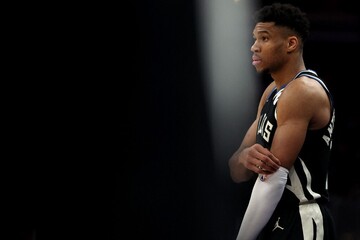 Giannis opens up on what it will take to sign NBA contract extension with Bucks