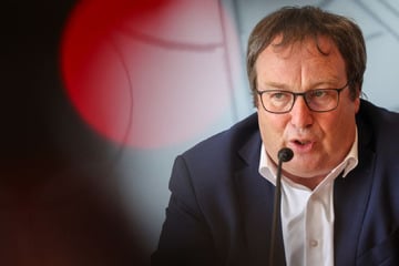 Bisher nur in der Wüste: Neue Beläge sollen Straßen in NRW vor Hitze-Schäden schützen