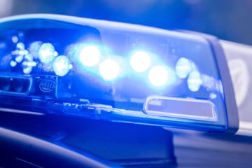 Chemnitz: Nach Besuch am Geldautomaten: Senior in Chemnitz überwältigt