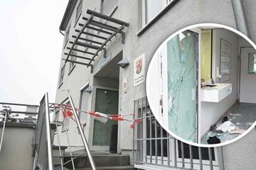 Er wollte alle töten! Macheten-Mann bedroht Polizei auf Wache, Hinweise auf islamistische Tat