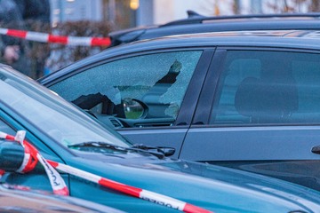 Köln: 39-Jähriger in Auto niedergeschossen: Bezug zum Rockermilieu?