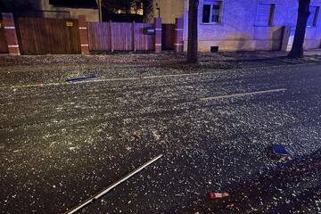 Schaden sechsstellig: Automatensprenger jagen Volksbank-Filiale in die Luft