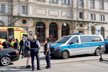 Chemnitz: Frau in Chemnitz vor Bus gestoßen: Tatverdächtige mit langer Vorstrafen-Liste