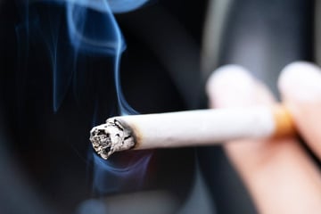 Zigaretten könnten sehr viel teurer werden: Tabaklobby warnt vor "Preisschock"