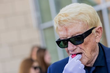 Aufregung bei Schlager-Star: Heino nach Konzert in Köln beklaut!