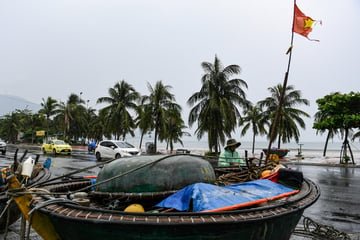 Supertaifun "Noru" wütet in Südostasien: Hunderttausende Evakuierungen in Vietnam!