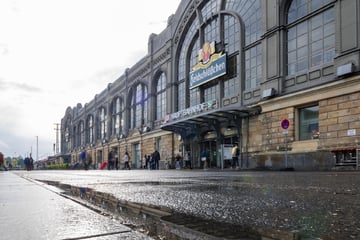 Dresden: Zweimal Hitlergruß am Dresdner Hauptbahnhof: Mann kommt Polizisten mit plumper Ausrede