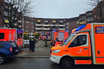 Hamburg: Adventskranz löst Brand aus: Mehrere Verletzte in Seniorenheim