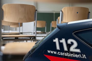 Brutaler Angriff auf Lehrerin: 13-Jähriger offenbar wegen Noten ausgerastet