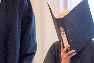 Lange Haft für das "Phantom": Er brach in Wohnungen ein und filmte Pärchen heimlich beim Sex