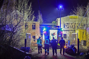 Schon wieder: Feuerwehreinsatz auf verlassenem Fabrikgelände