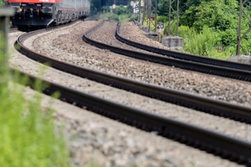 Bahn-Reisende aufgepasst: Ausfälle und Umleitungen auf Strecke München-Salzburg