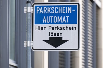 Polizei warnt: Gefälschte QR-Codes auf Parkscheinautomaten