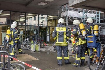 Feuer im WDR-Archiv! Qualm zieht bis in den 13. Stock, Gebäude evakuiert