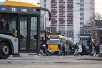 Leipzig: ADAC zählt Ampel-Sünder in Leipzig: Diese Gruppe fährt besonders häufig über Rot