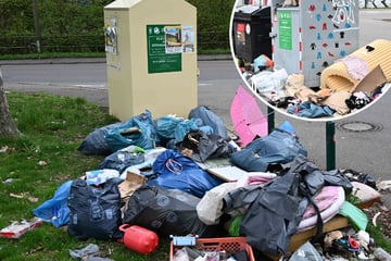 Leipzig: Extreme Vermüllung: Leipzig entfernt einige Altkleidercontainer