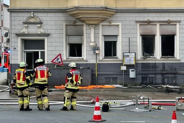 Plötzlich brannte es im Erdgeschoss: Zehn Menschen in Solingen verletzt