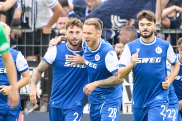 DFB-Pokal live: Blitzstart für den KSC! Stolpert heute noch ein Favorit?